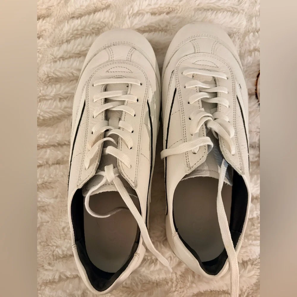 COS trendy White Leather Sneakers, euro 38/US 7.5 - Picture 6 of 9